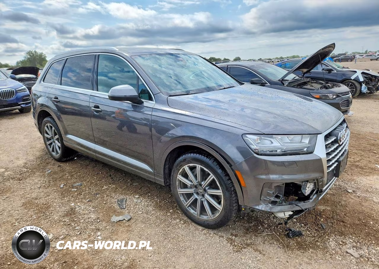 2018 Audi Q7 Premium Plus VIN:WA1LAAF7XJD048730 - 4