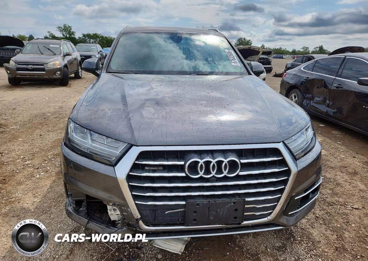 2018 Audi Q7 Premium Plus VIN:WA1LAAF7XJD048730 - 5