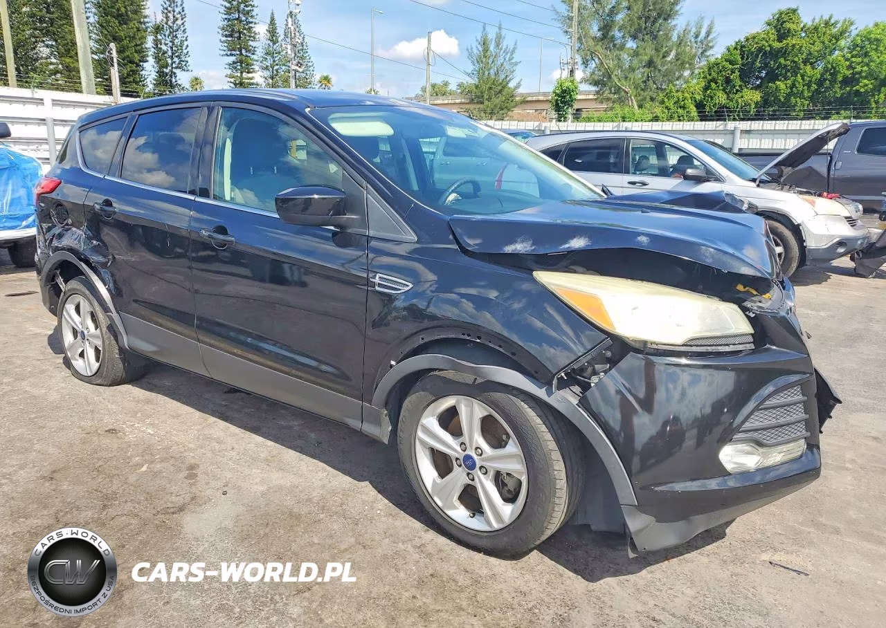 2015 Ford Escape Se VIN:1FMCU0G92FUB64336 - 4