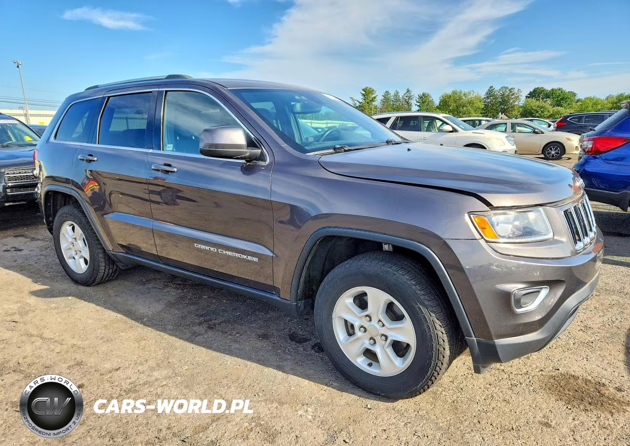 2016 Jeep Grand Cherokee Laredo VIN:1C4RJFAG0GC388150 - 4