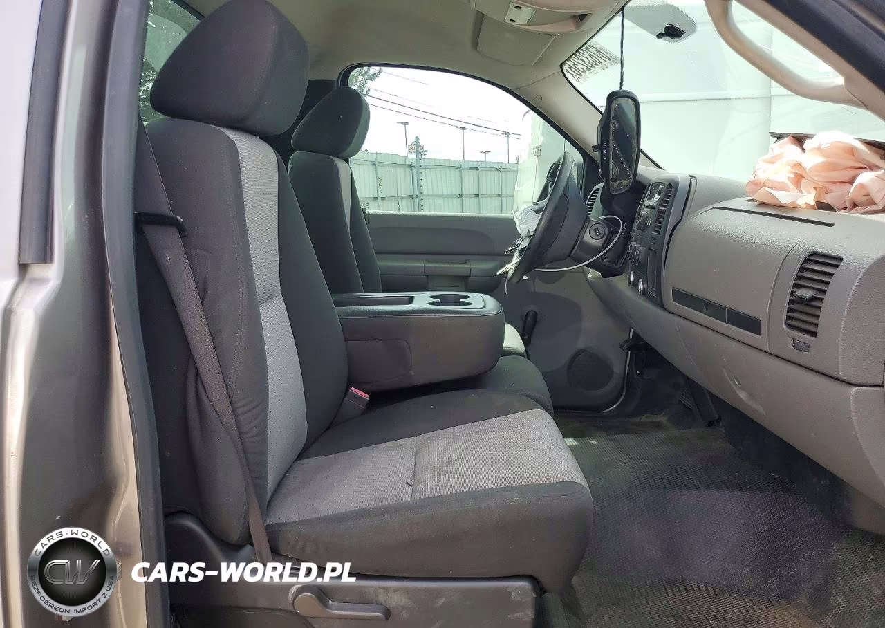 2009 Chevrolet Silverado C1500 VIN:1GCEC14X99Z237394 - 10