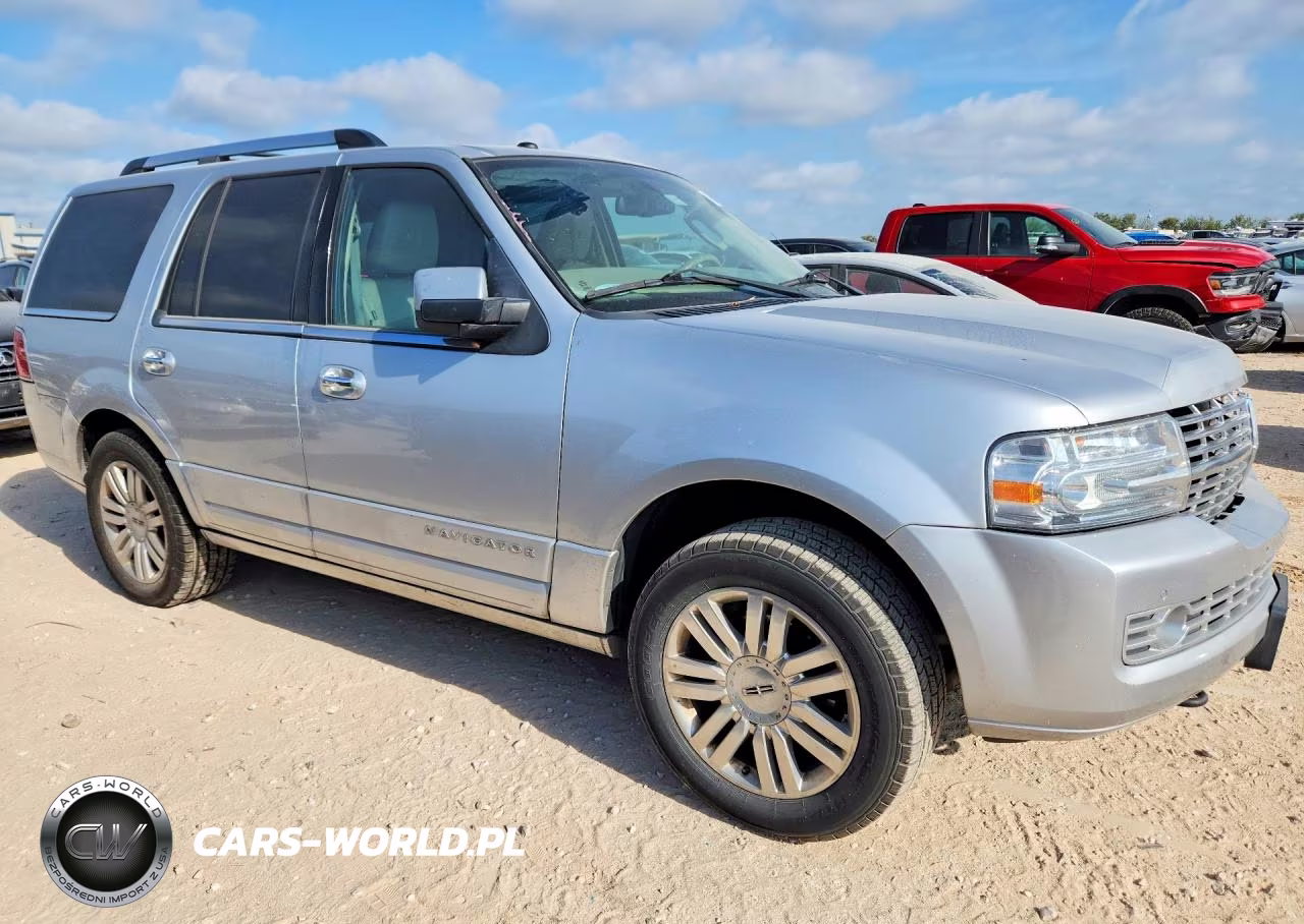 2012 Lincoln Navigator VIN:5LMJJ2H52CEL02788 - 4
