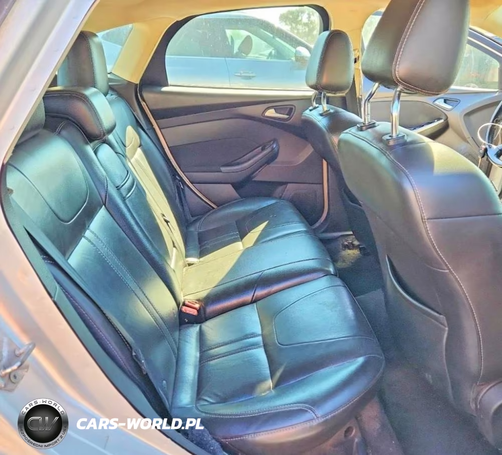 2012 Ford Focus Sel VIN:1FAHP3M24CL207012 - 10