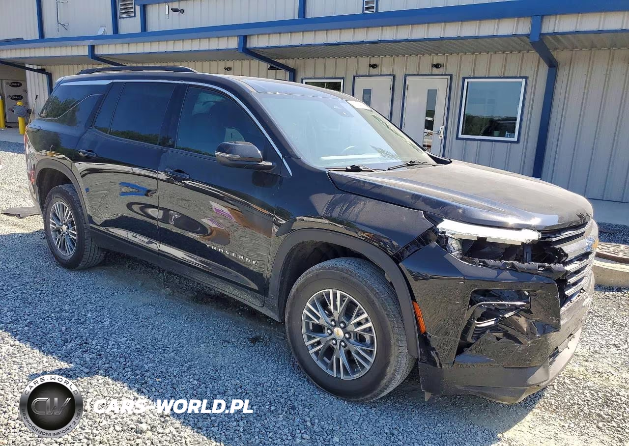 2025 Chevrolet Traverse Lt VIN:1GNERGRS0SJ184417 - 4