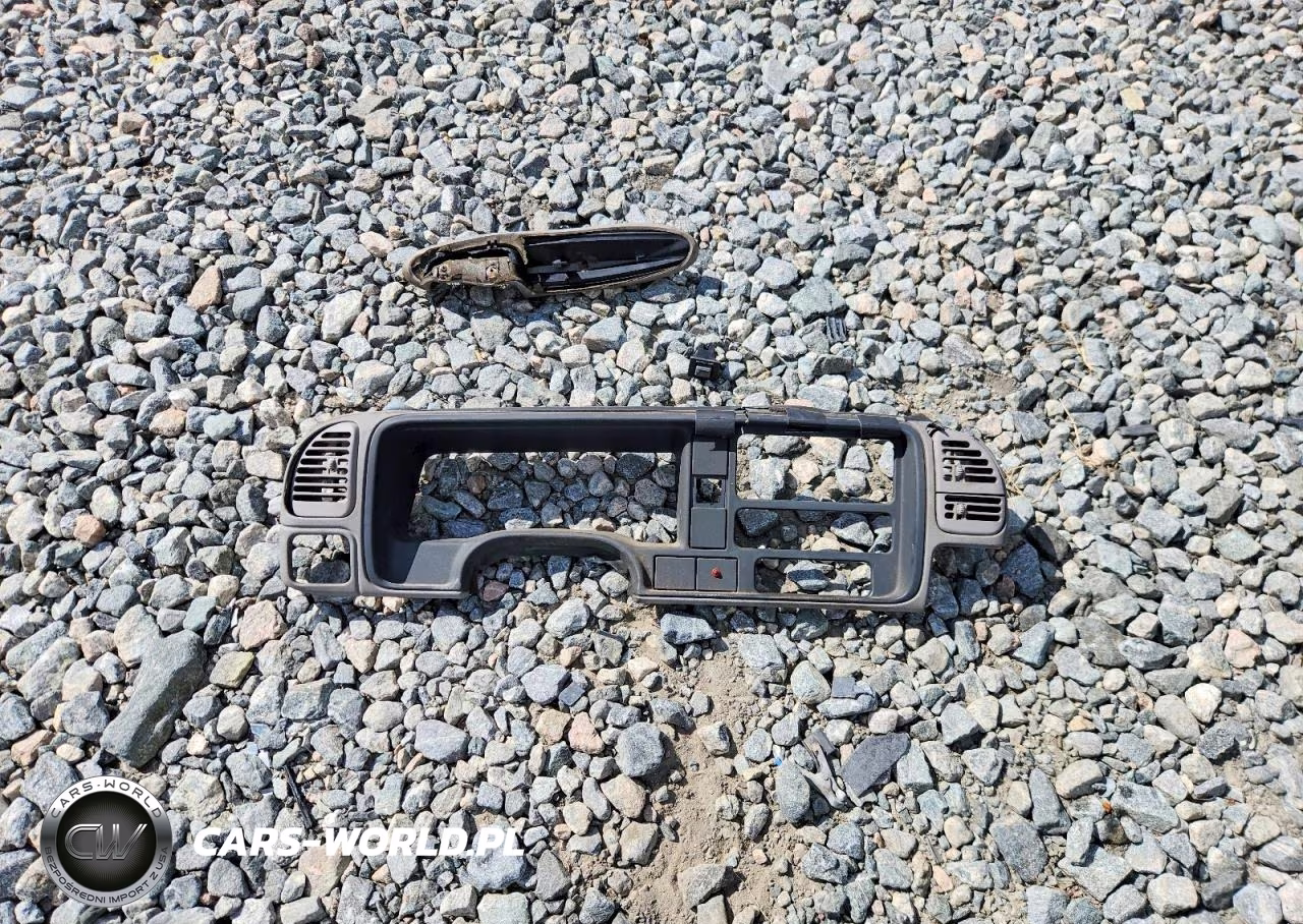1996 GMC Sierra C1500 VIN:1GTEC14M5TZ502597 - 12