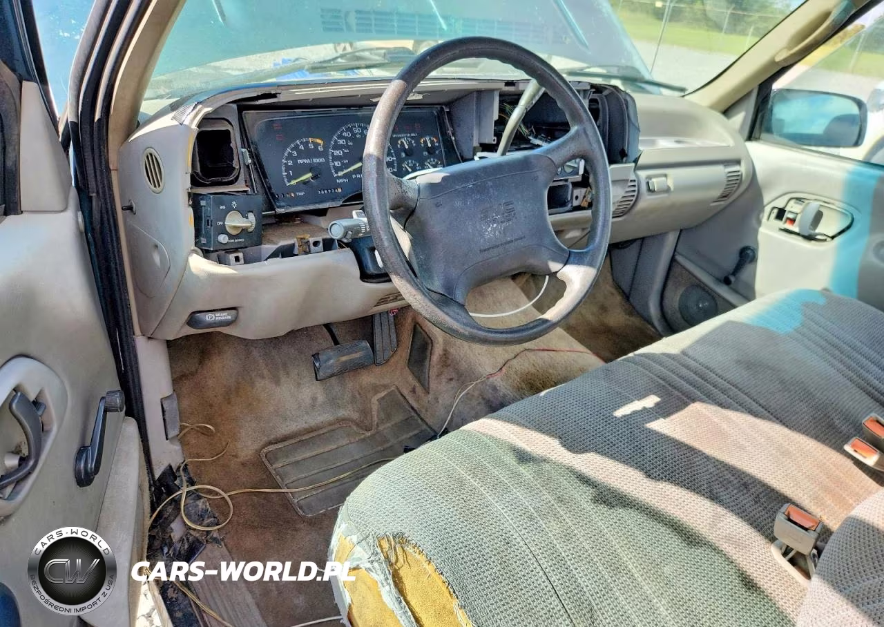 1996 GMC Sierra C1500 VIN:1GTEC14M5TZ502597 - 8