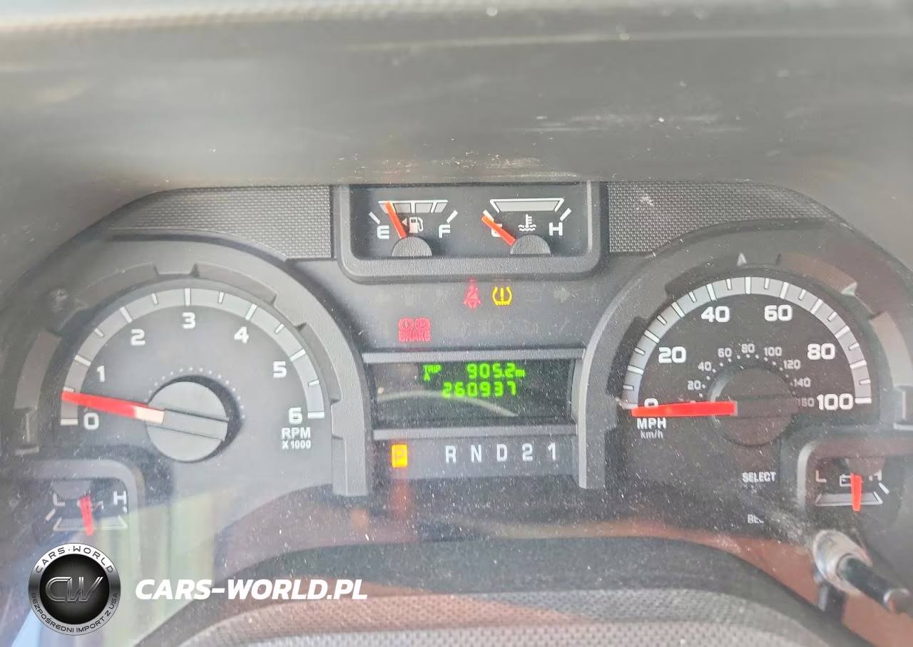 2014 Ford Econoline E250 Van VIN:1FTNE2EW4EDA77261 - 9
