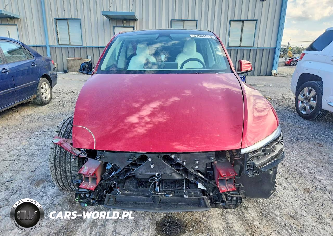 2026 Tesla Model Y VIN:7SAYGDEE5TA575890 - 5