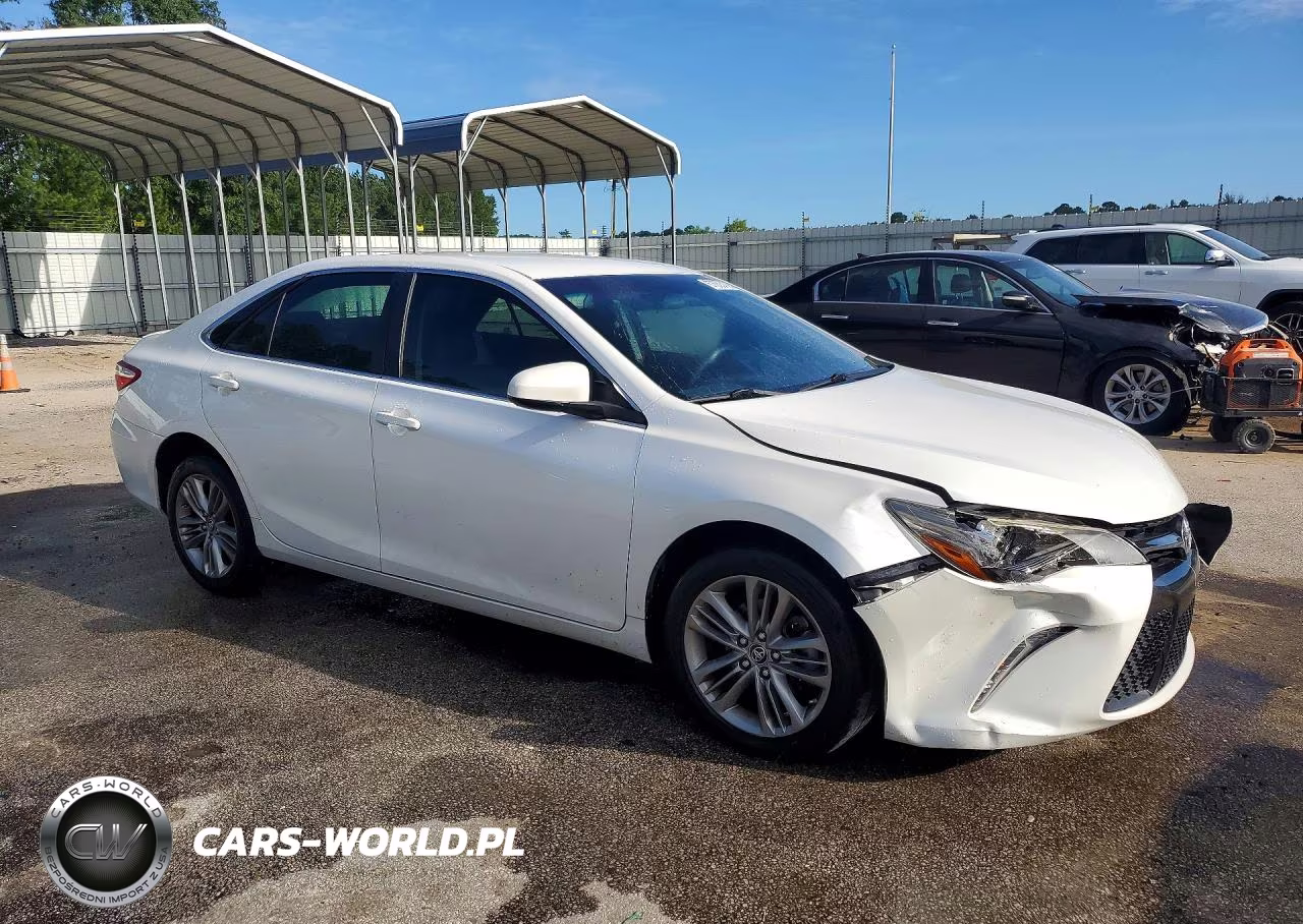 2017 Toyota Camry Se VIN:4T1BF1FK6HU439757 - 4