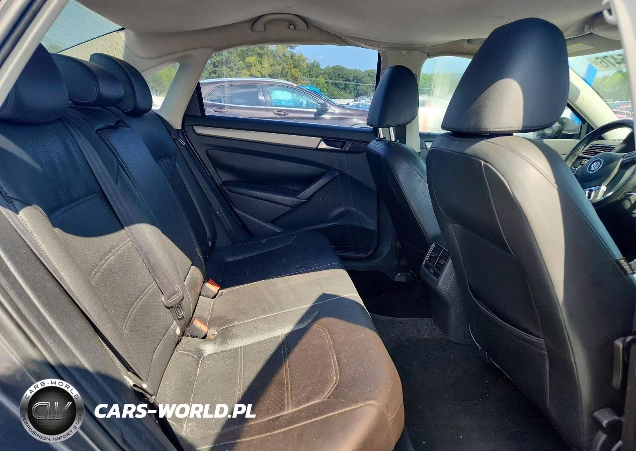 2014 Volkswagen Passat Se VIN:1VWBP7A36EC004658 - 10
