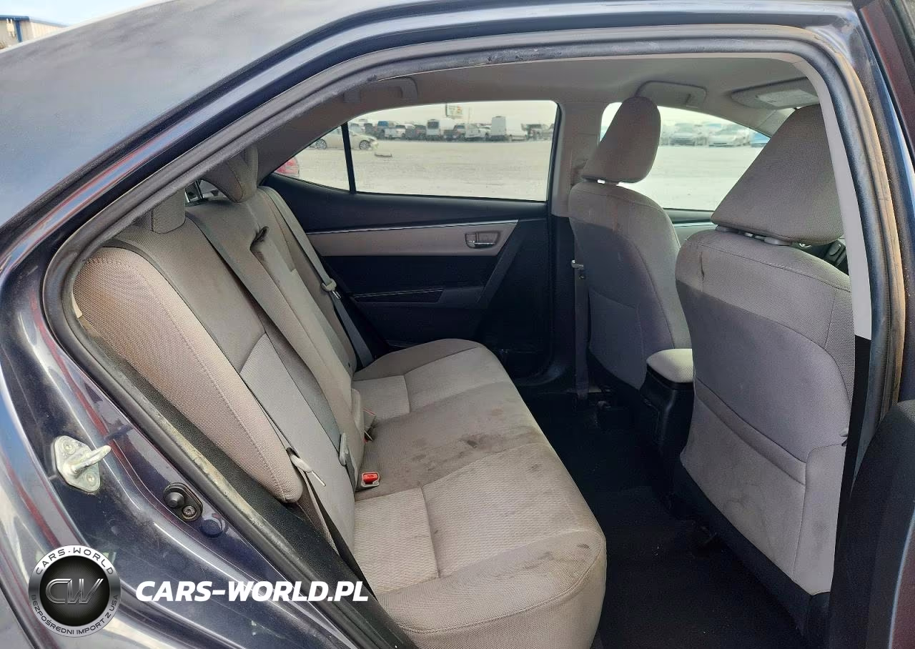 2016 Toyota Corolla Le VIN:5YFBURHE6GP454478 - 10
