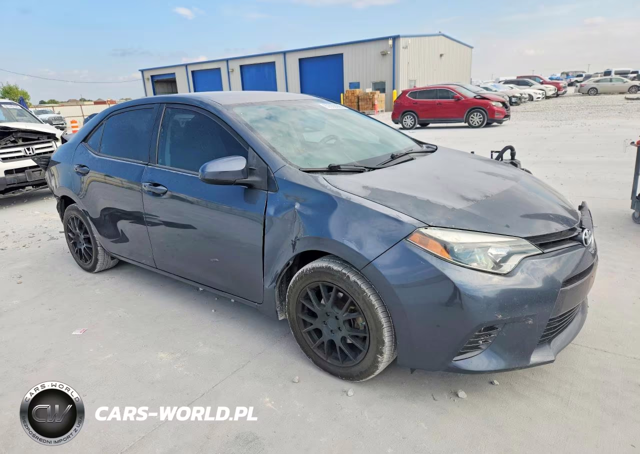 2016 Toyota Corolla Le VIN:5YFBURHE6GP454478 - 4