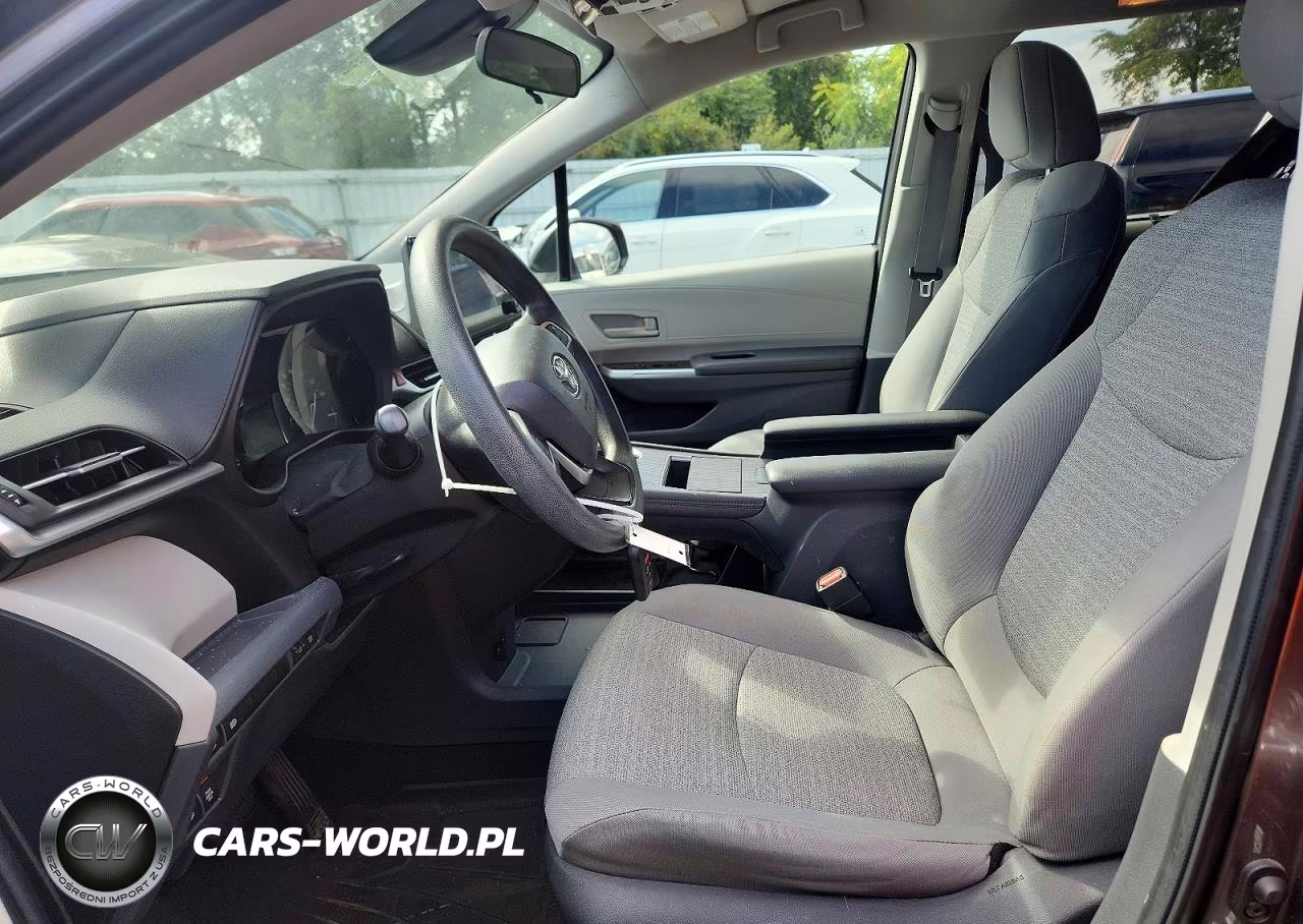 2021 Toyota Sienna Le VIN:5TDKRKEC2MS057042 - 7