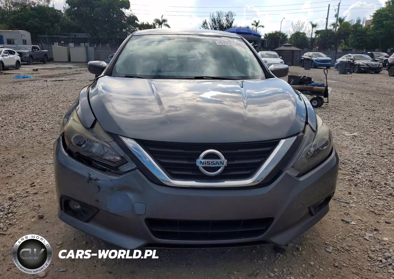 2018 Nissan Altima 2.5 Sr VIN:1N4AL3AP1JC135082 - 5