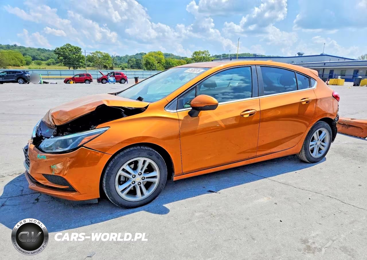 2017 Chevrolet Cruze Lt – zdjęcie 1 z 13