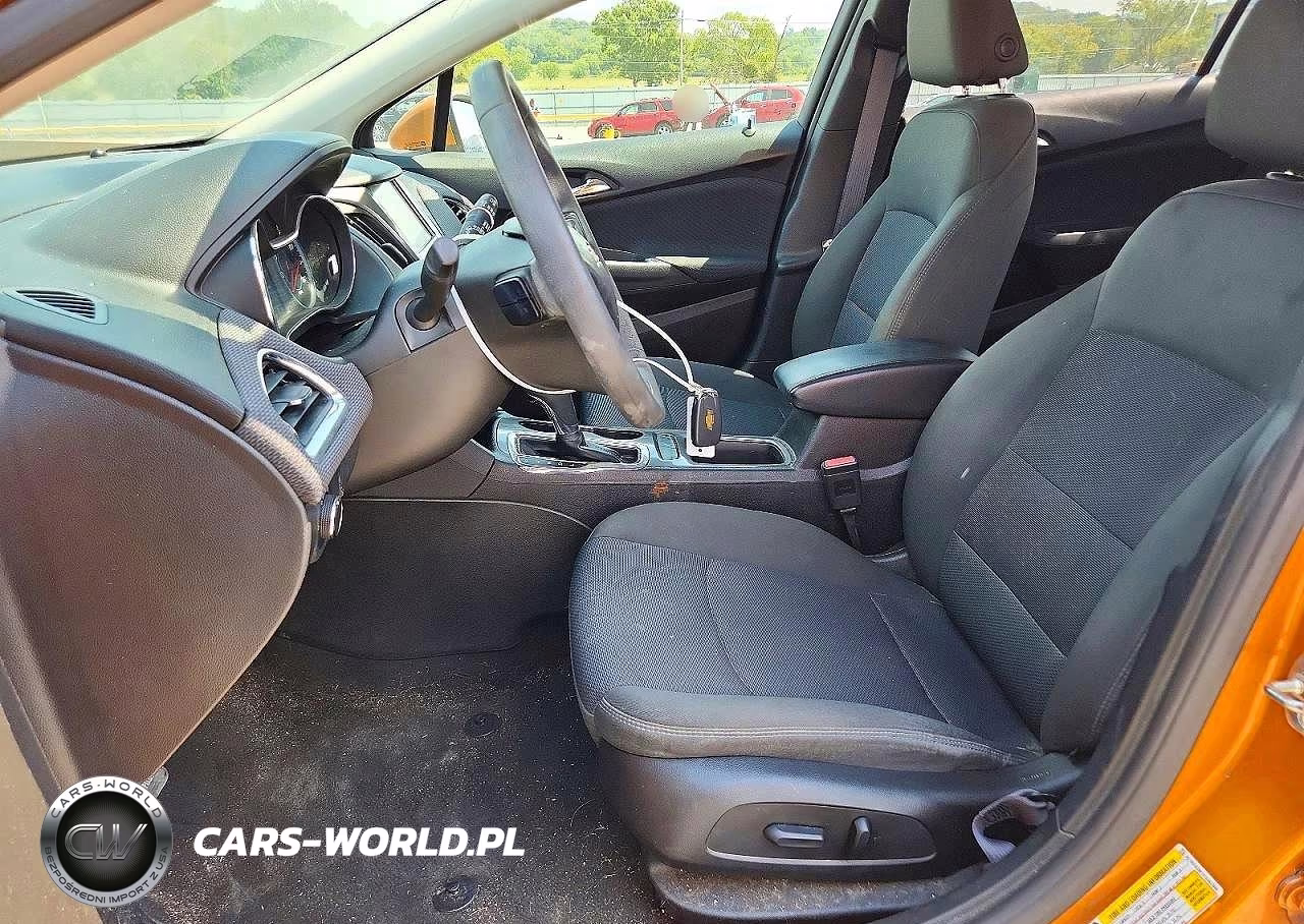 2017 Chevrolet Cruze Lt VIN:3G1BE6SM1HS562886 - 7