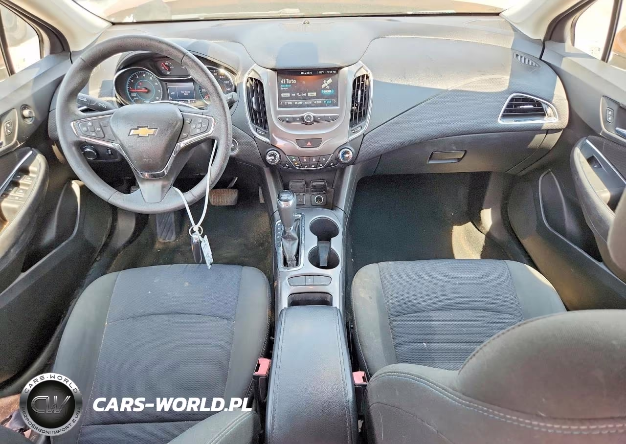 2017 Chevrolet Cruze Lt VIN:3G1BE6SM1HS562886 - 8