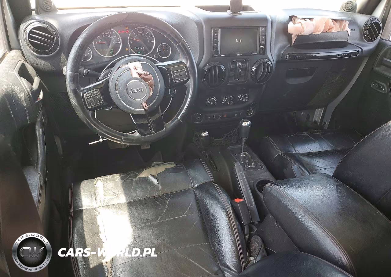 2012 Jeep Wrangler Unlimited Sahara VIN:1C4HJWEGXCL258411 - 8