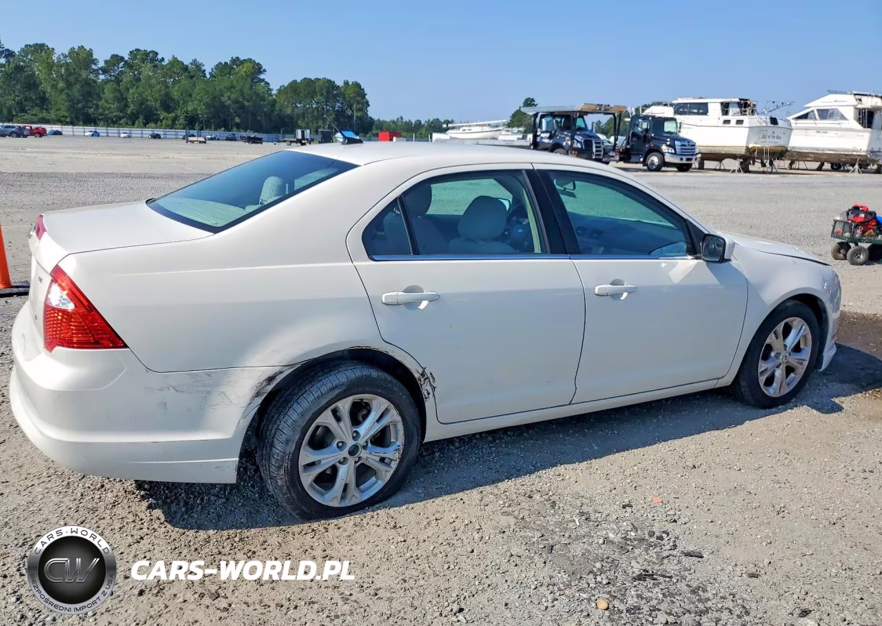 2012 Ford Fusion Se VIN:3FAHP0HA6CR418066 - 3