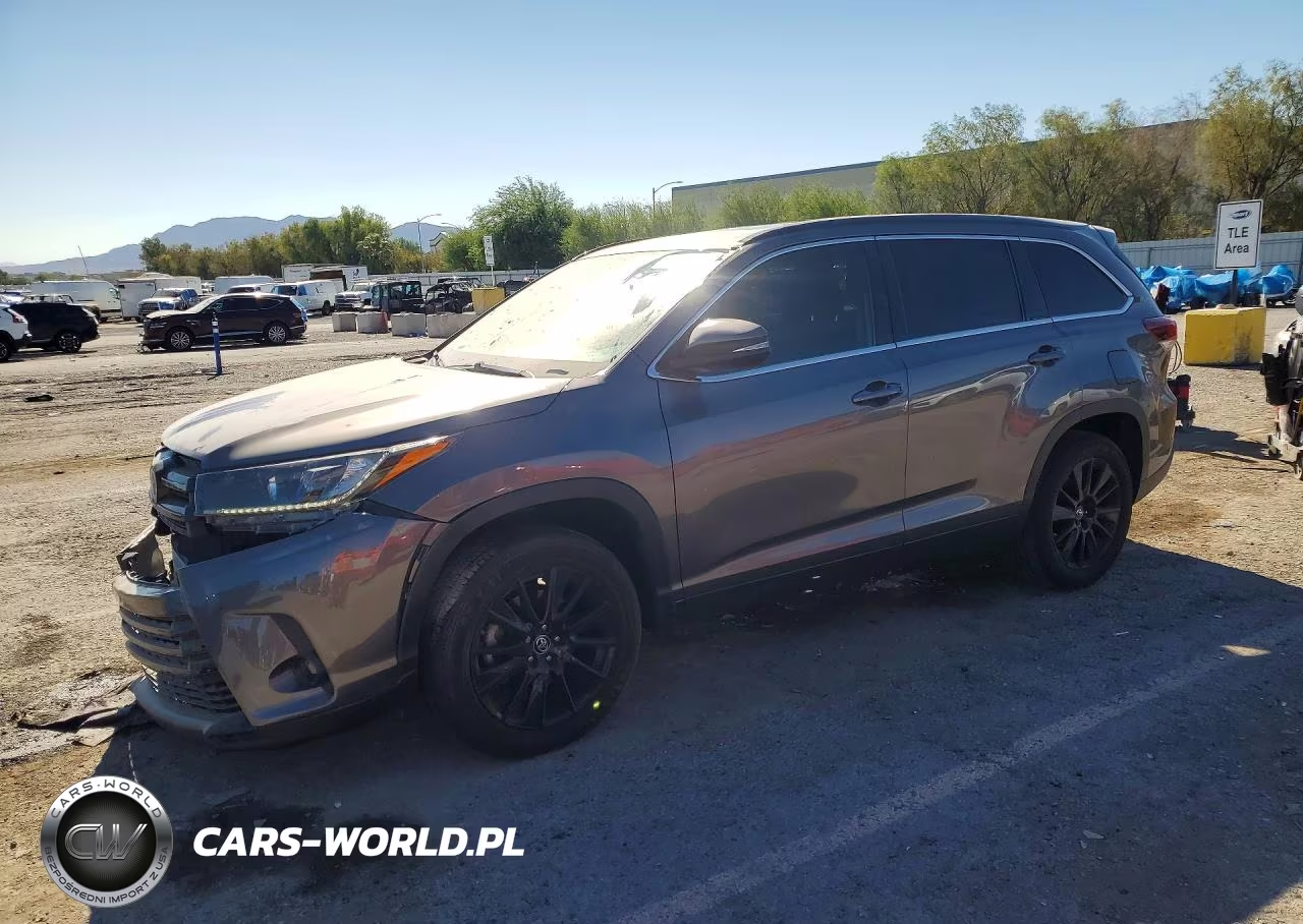 2019 Toyota Highlander Se