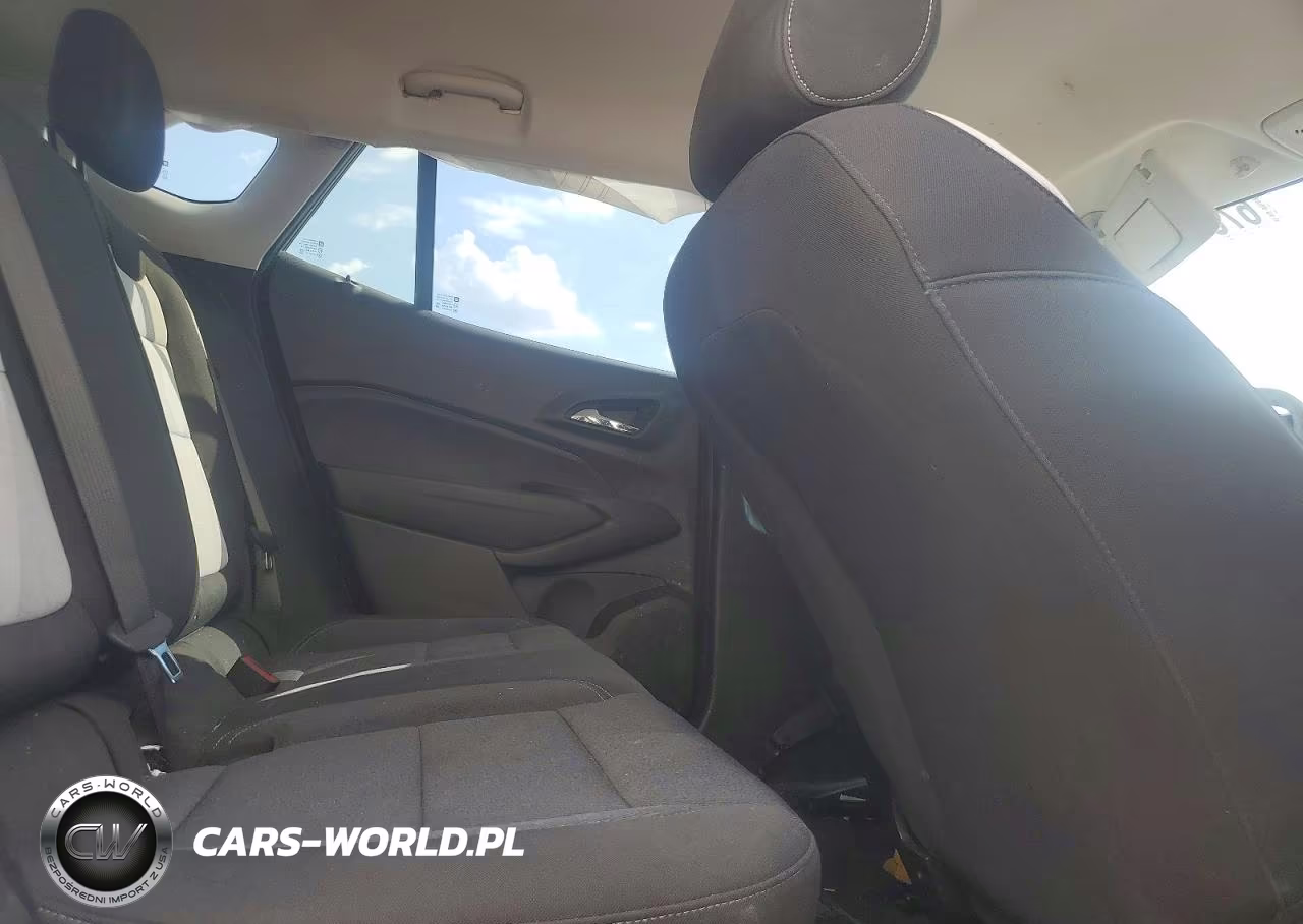 2025 Chevrolet Trax Ls VIN:KL77LFEP3SC340319 - 11