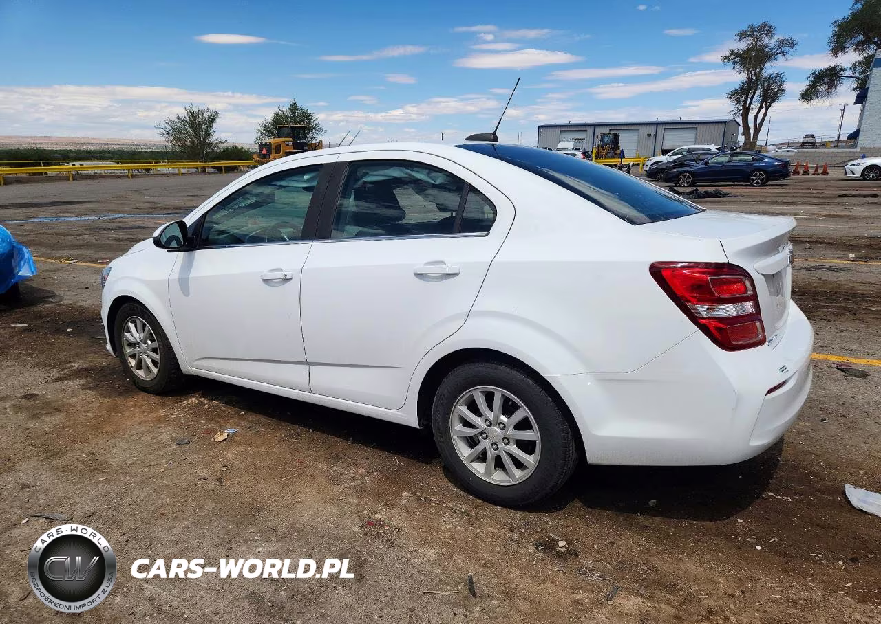 2019 Chevrolet Sonic Lt VIN:1G1JD5SB9K4136250 - 2