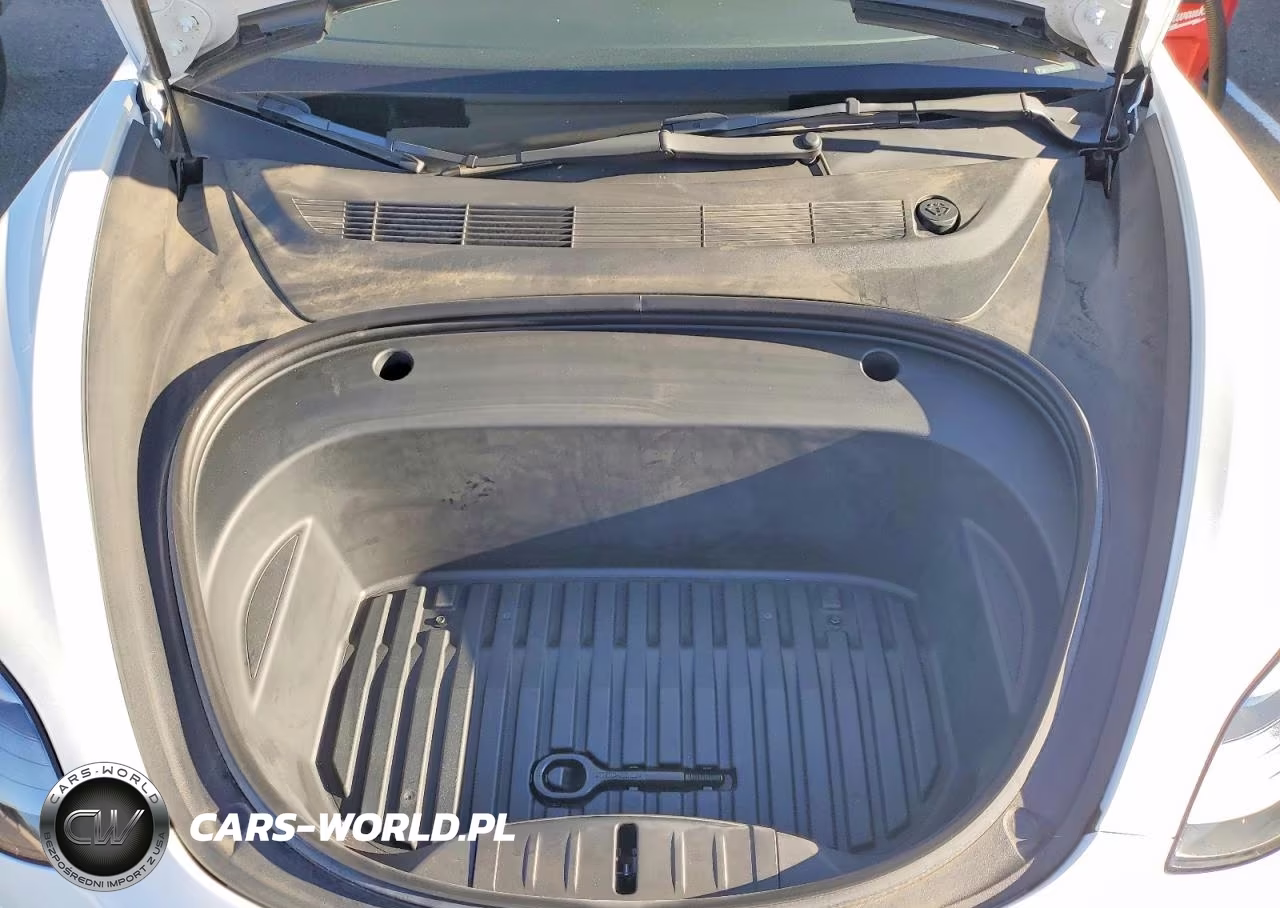 2023 Tesla Model 3 VIN:5YJ3E1EA8PF502983 - 11