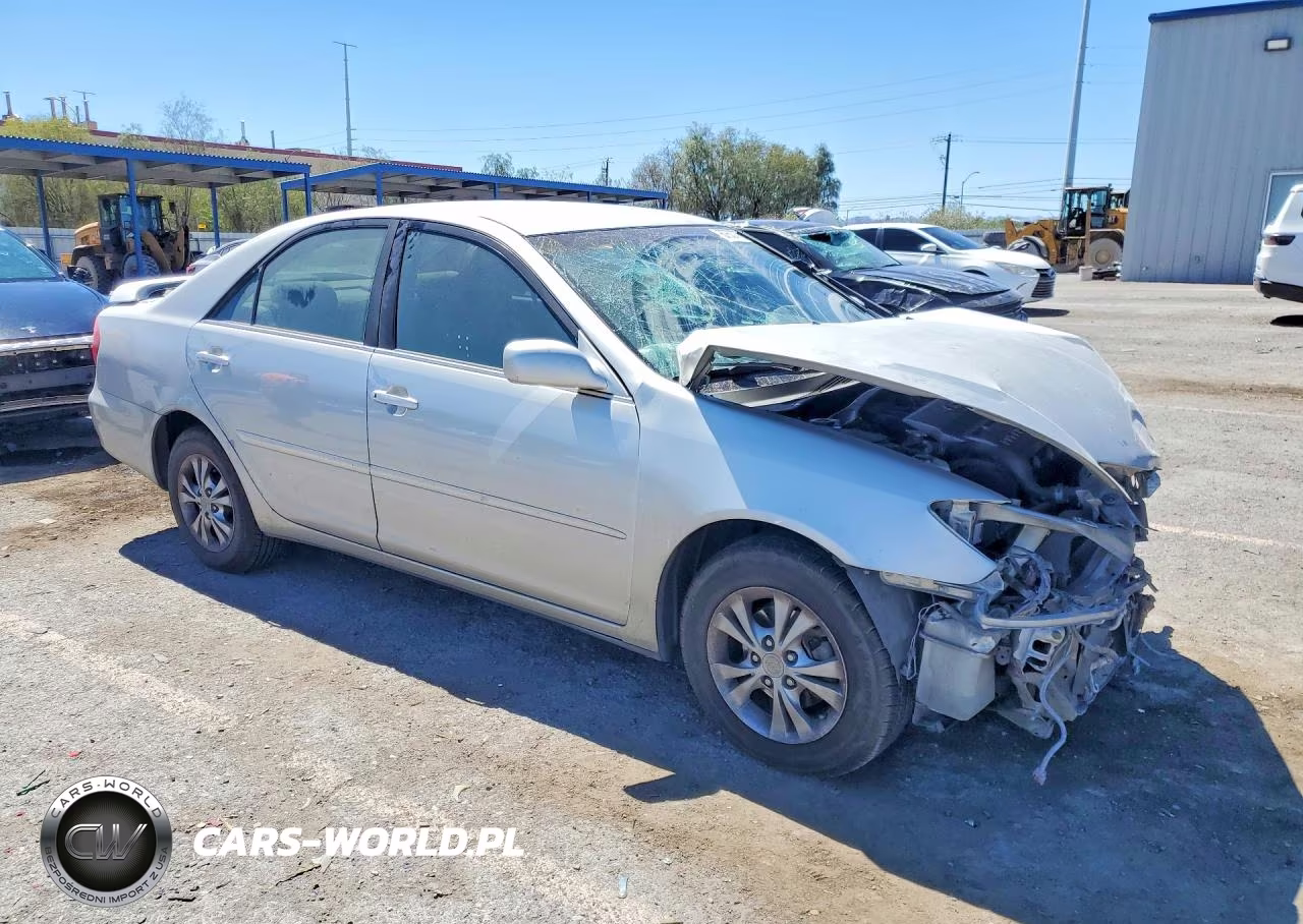2004 Toyota Camry Le V6 VIN:4T1BF32K84U071268 - 4