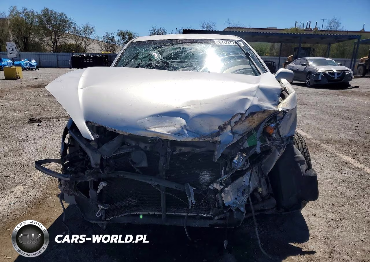 2004 Toyota Camry Le V6 VIN:4T1BF32K84U071268 - 5