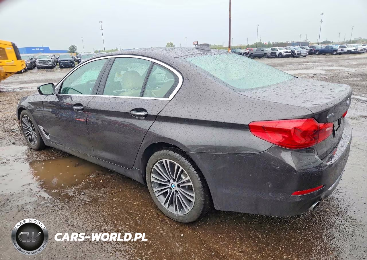 2017 BMW 530 Xi VIN:WBAJA7C32HG906053 - 2
