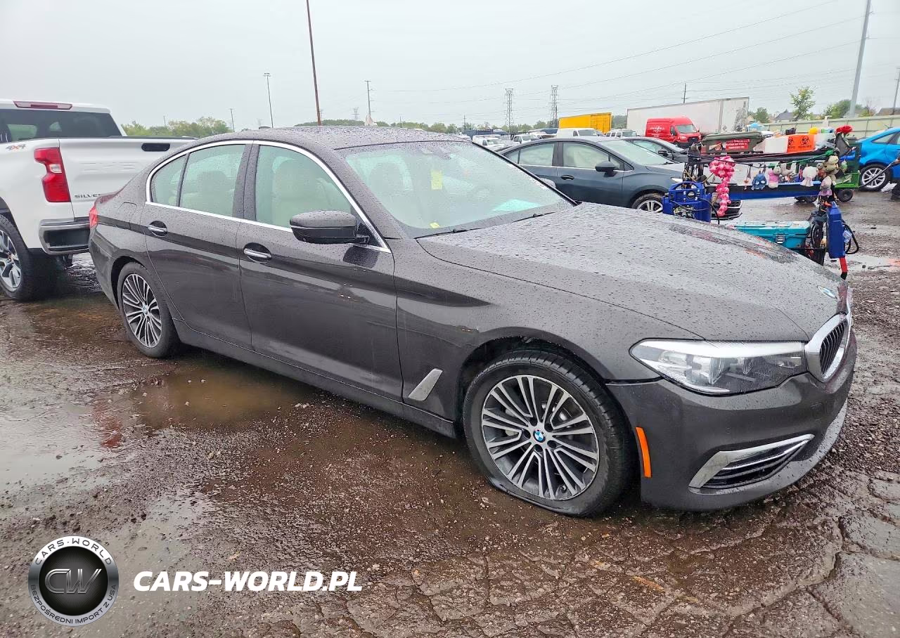 2017 BMW 530 Xi VIN:WBAJA7C32HG906053 - 4
