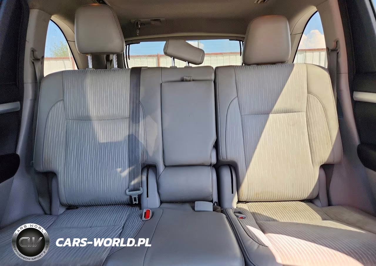 2017 Toyota Highlander Le Plus VIN:5TDZZRFHXHS194656 - 10
