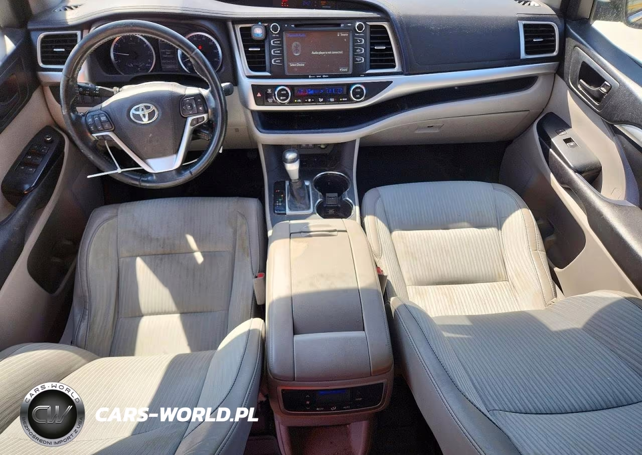 2017 Toyota Highlander Le Plus VIN:5TDZZRFHXHS194656 - 8
