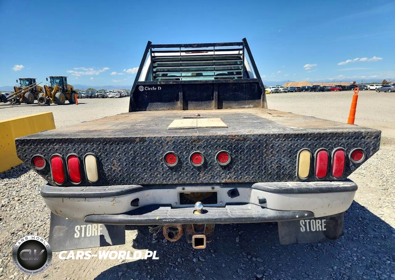 2005 Chevrolet Silverado K3500 VIN:1GCJK33245F876264 - 6