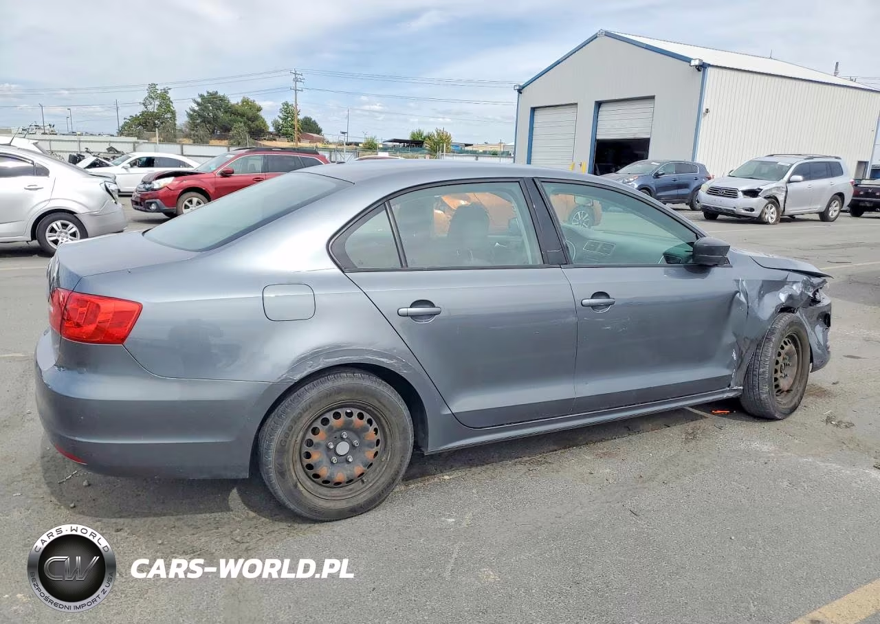 2014 Volkswagen Jetta Base VIN:3VW2K7AJ3EM226506 - 3
