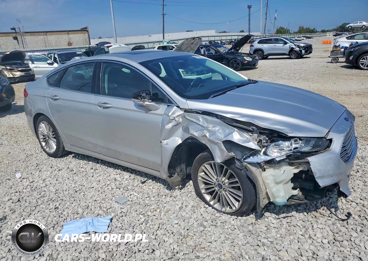 2015 Ford Fusion Se VIN:3FA6P0H98FR138053 - 4