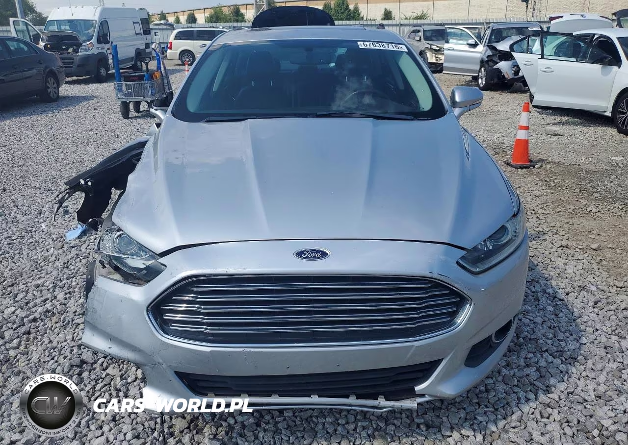 2015 Ford Fusion Se VIN:3FA6P0H98FR138053 - 5