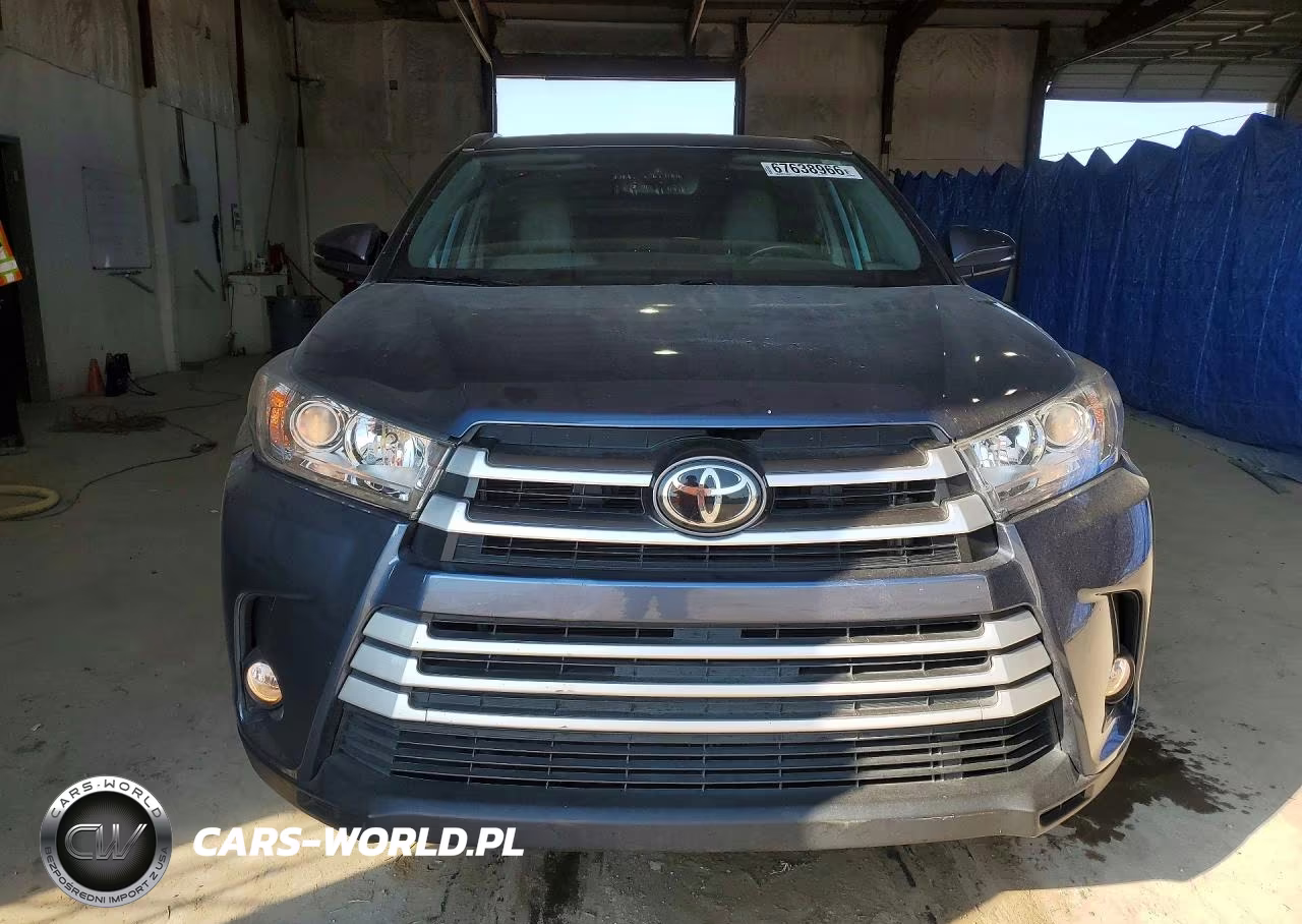 2019 Toyota Highlander Xle VIN:5TDJZRFH2KS732884 - 5
