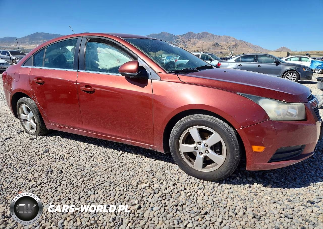 2013 Chevrolet Cruze Lt VIN:1G1PC5SB8D7204410 - 4