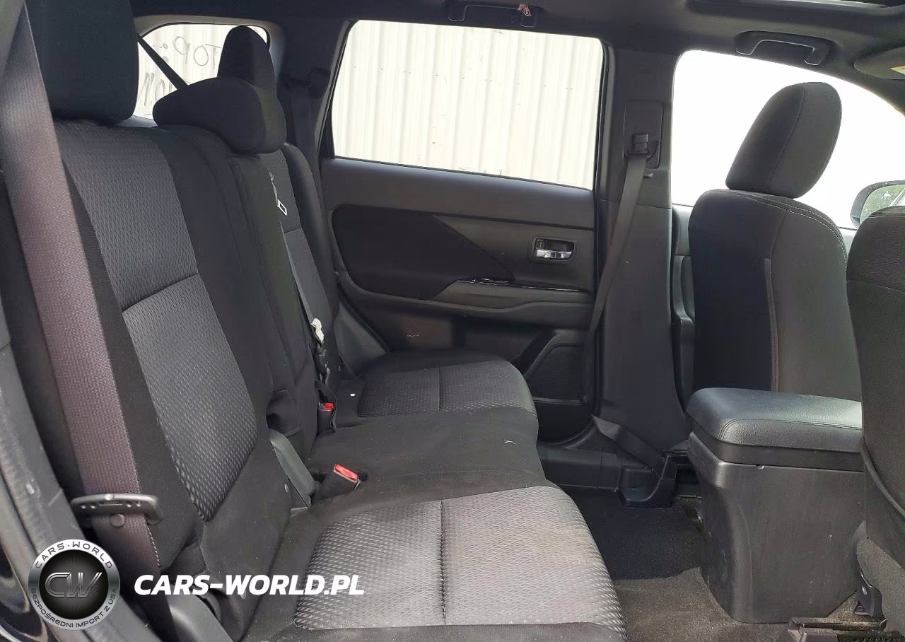 2018 Mitsubishi Outlander Se VIN:JA4AD3A32JZ045595 - 11