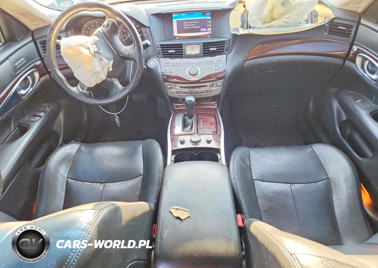 2018 Infiniti Q70 3.7 Luxe VIN:JN1BY1AR4JM220985 - 8