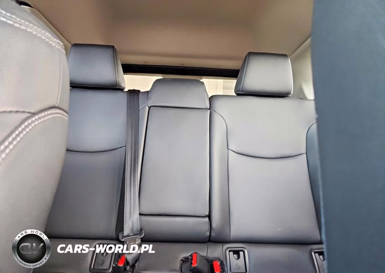 2023 Toyota Corolla Cross Xle VIN:7MUDAAAGXPV063510 - 10