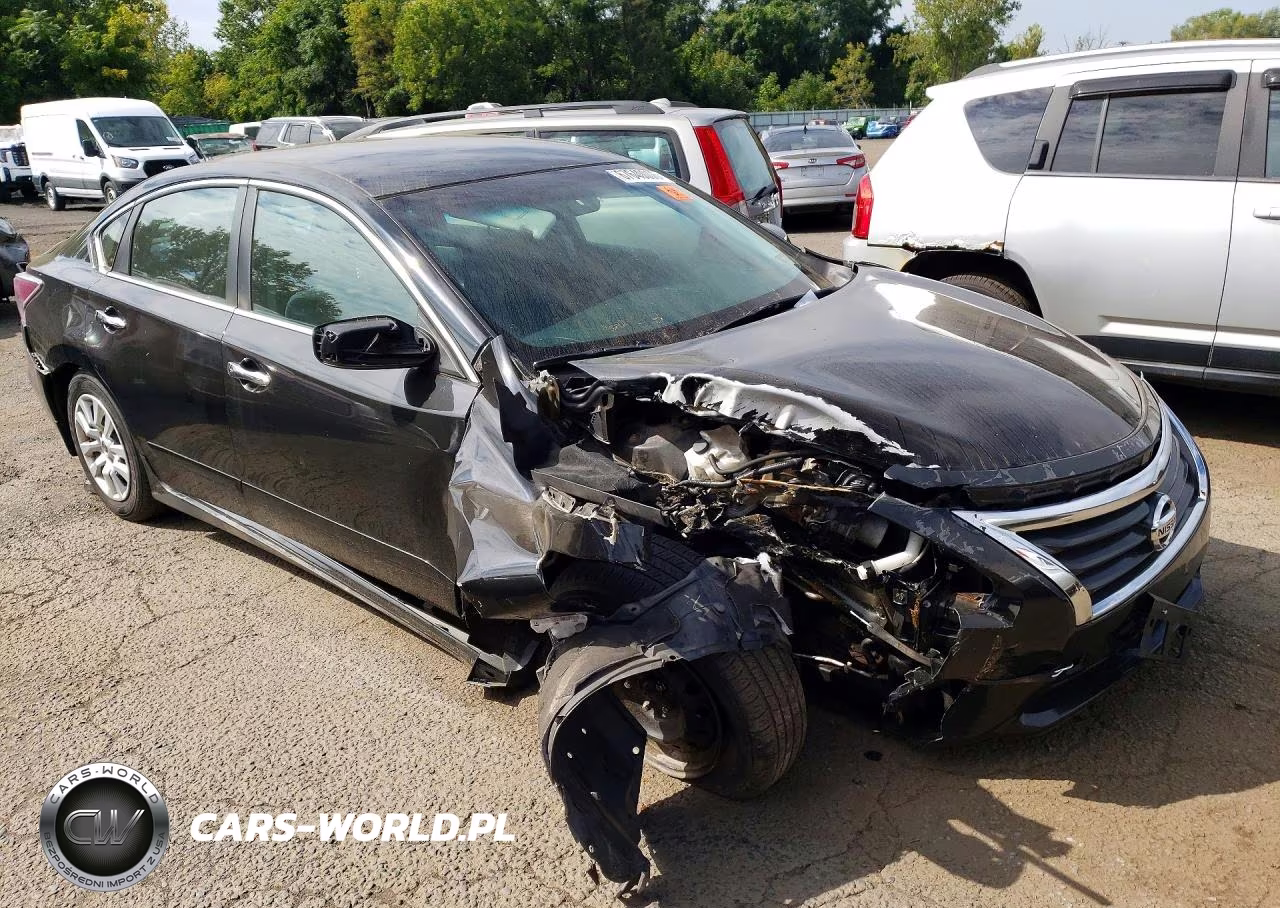 2015 Nissan Altima 2.5 S VIN:1N4AL3AP6FC410176 - 4