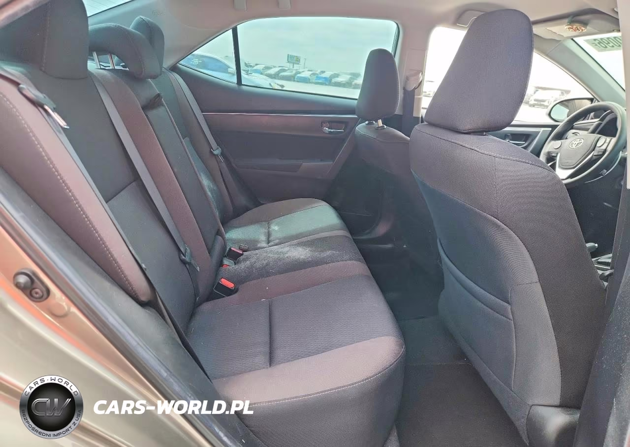 2018 Toyota Corolla Le VIN:2T1BURHE7JC983526 - 10