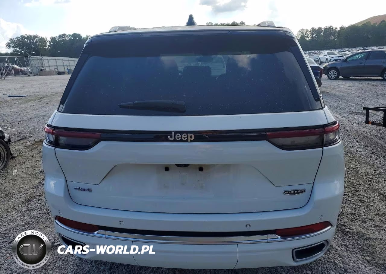 2023 Jeep Grand Cherokee Summit VIN:1C4RJHEG9P8763669 - 6