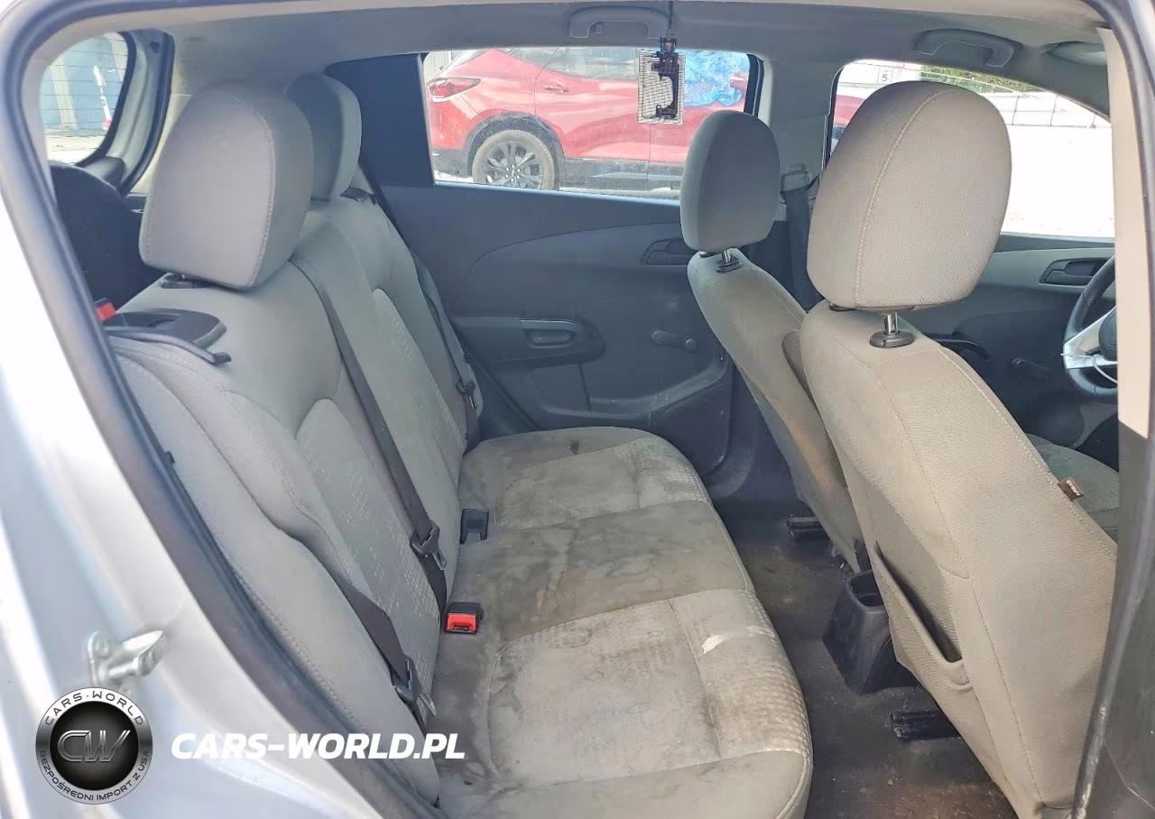 2020 Chevrolet Sonic VIN:1G1JG6SB1L4128092 - 10