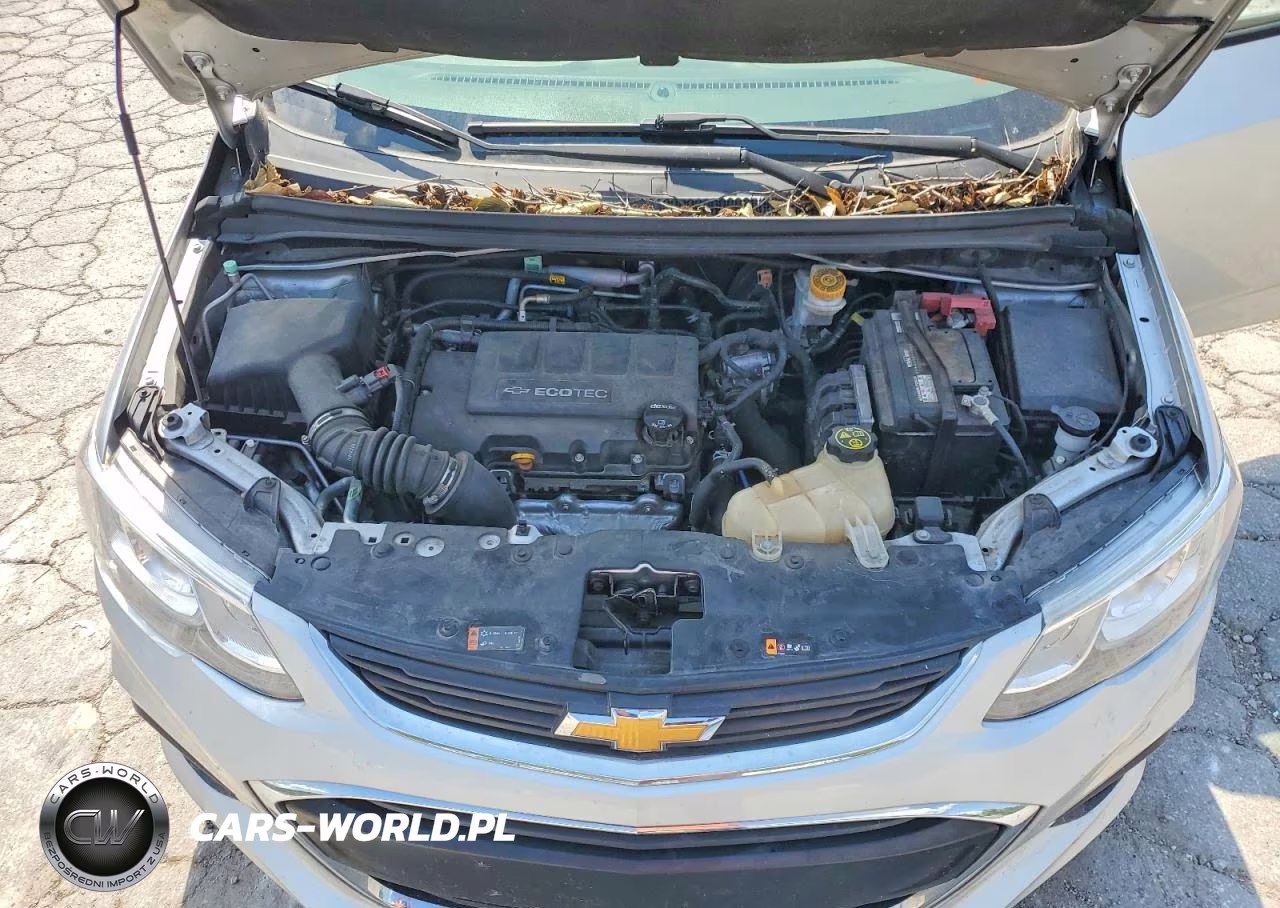 2020 Chevrolet Sonic VIN:1G1JG6SB1L4128092 - 11