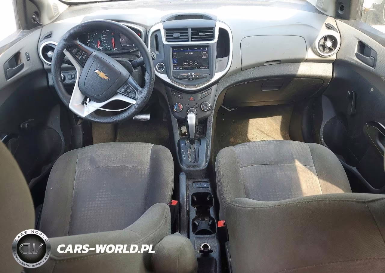 2020 Chevrolet Sonic VIN:1G1JG6SB1L4128092 - 8