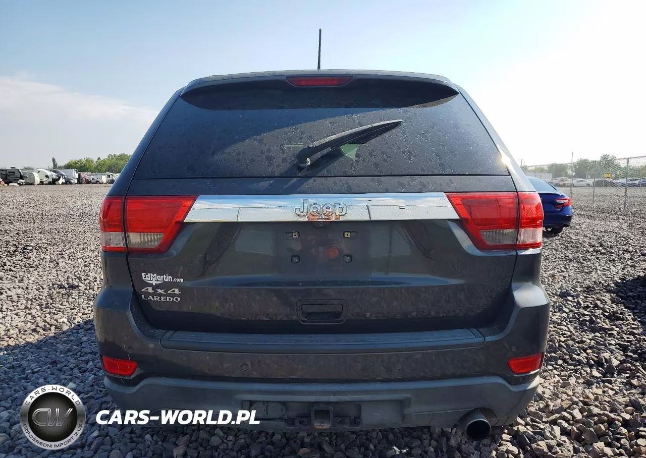 2011 Jeep Grand Cherokee Laredo VIN:1J4RR4GG3BC543183 - 6