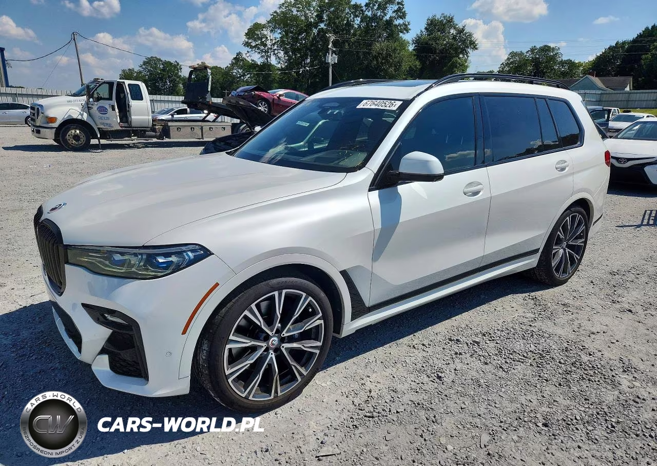 2022 BMW X7 M50I